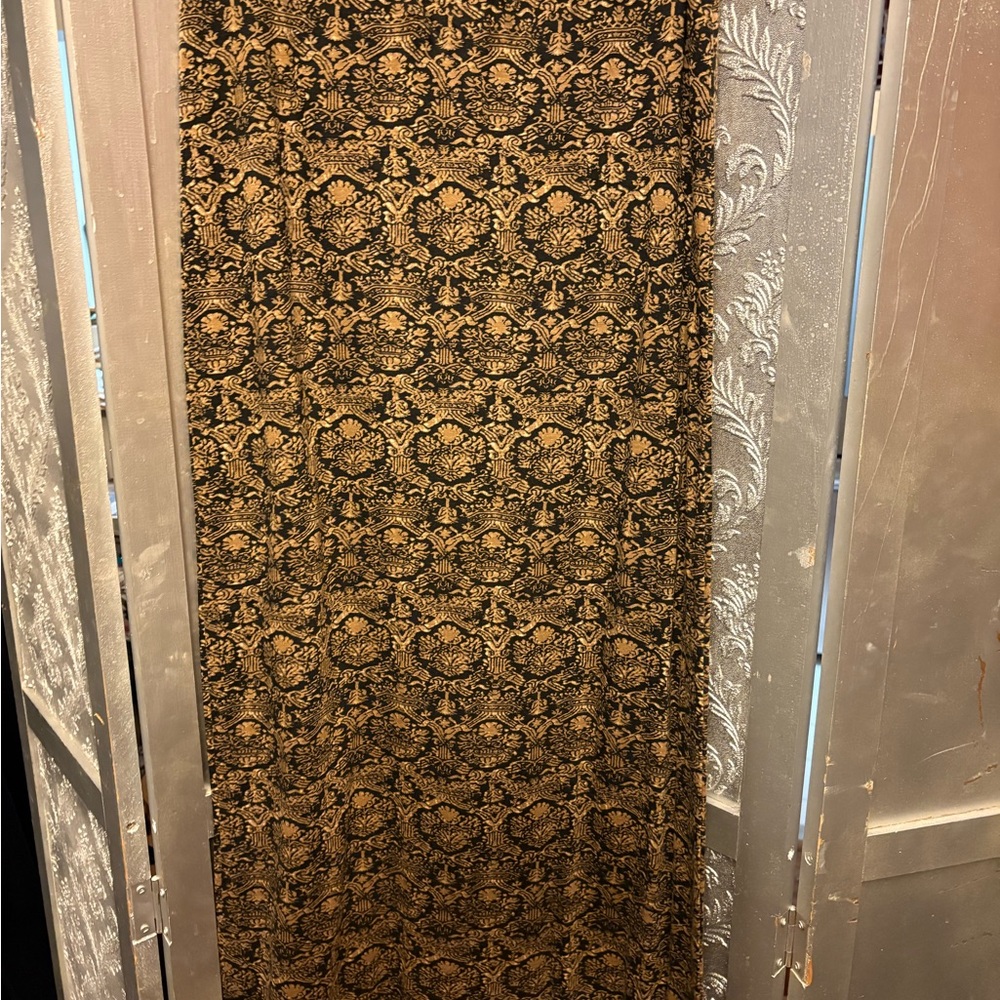 Vintage InWear Black and Gold Patterned Skirt